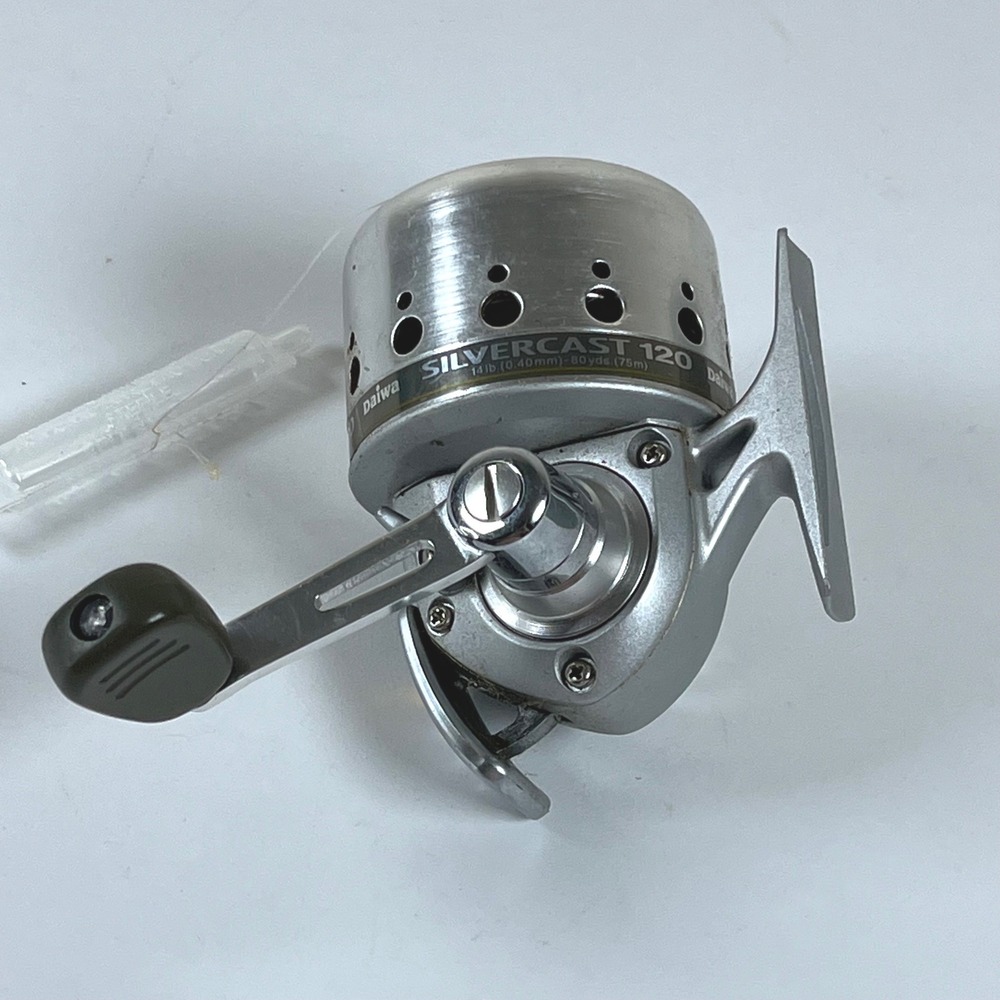 Daiwa Silvercast 120 Spincast Fishing Reel Silver Metallic Push Button Casting